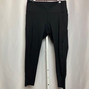 Danskin Womenʻs Black Yoga | Dance | Workout Leggings Outer Leg Dot Pattern XL